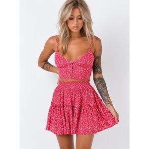 Cutest Princess Polly Floral Red Set WORN ONCE!!